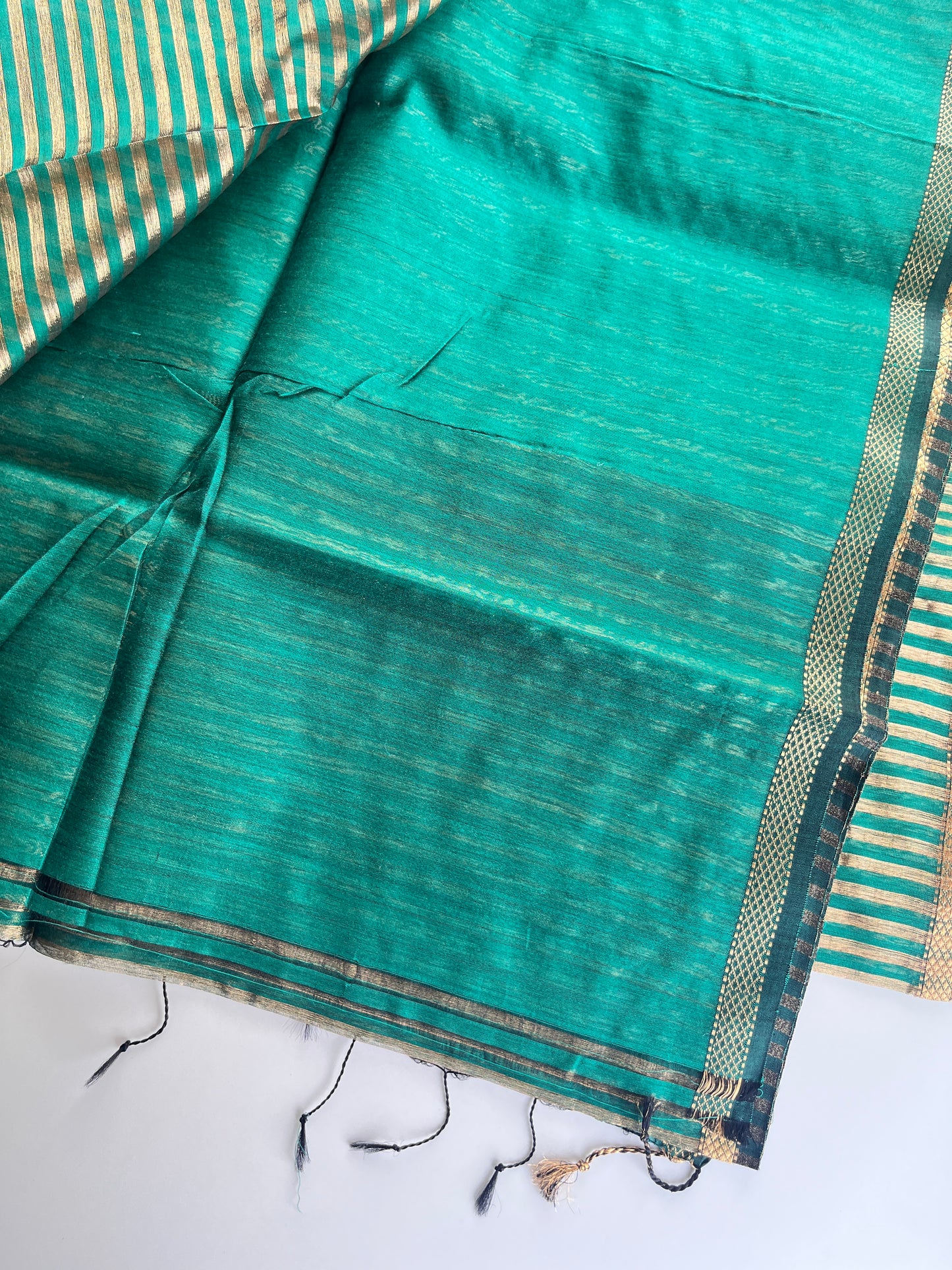 Green Stripes Maheshwari Cotton Silk Saree