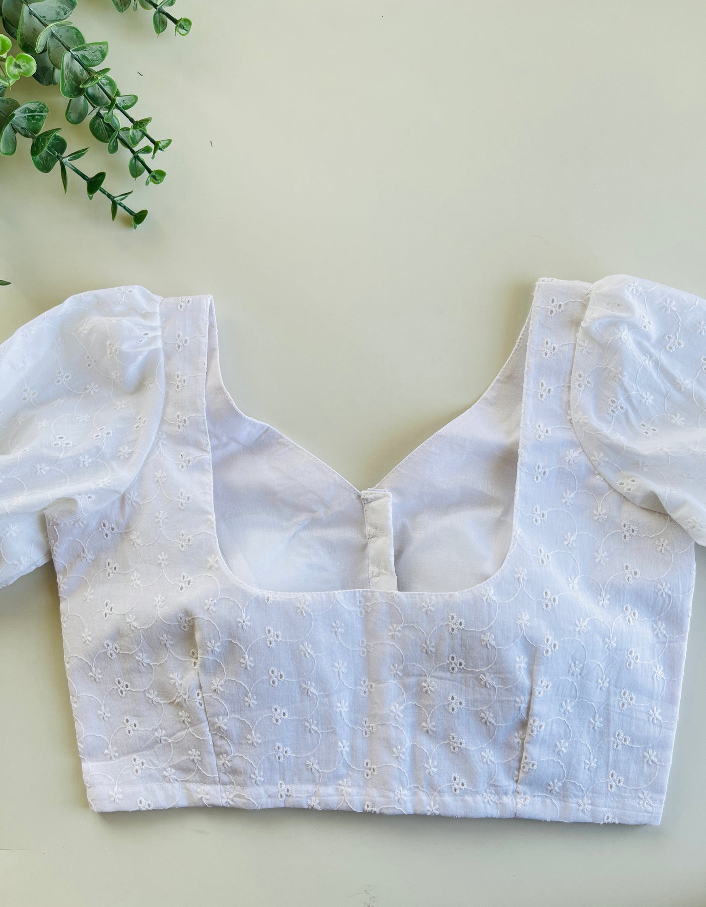 White Hakoba blouse