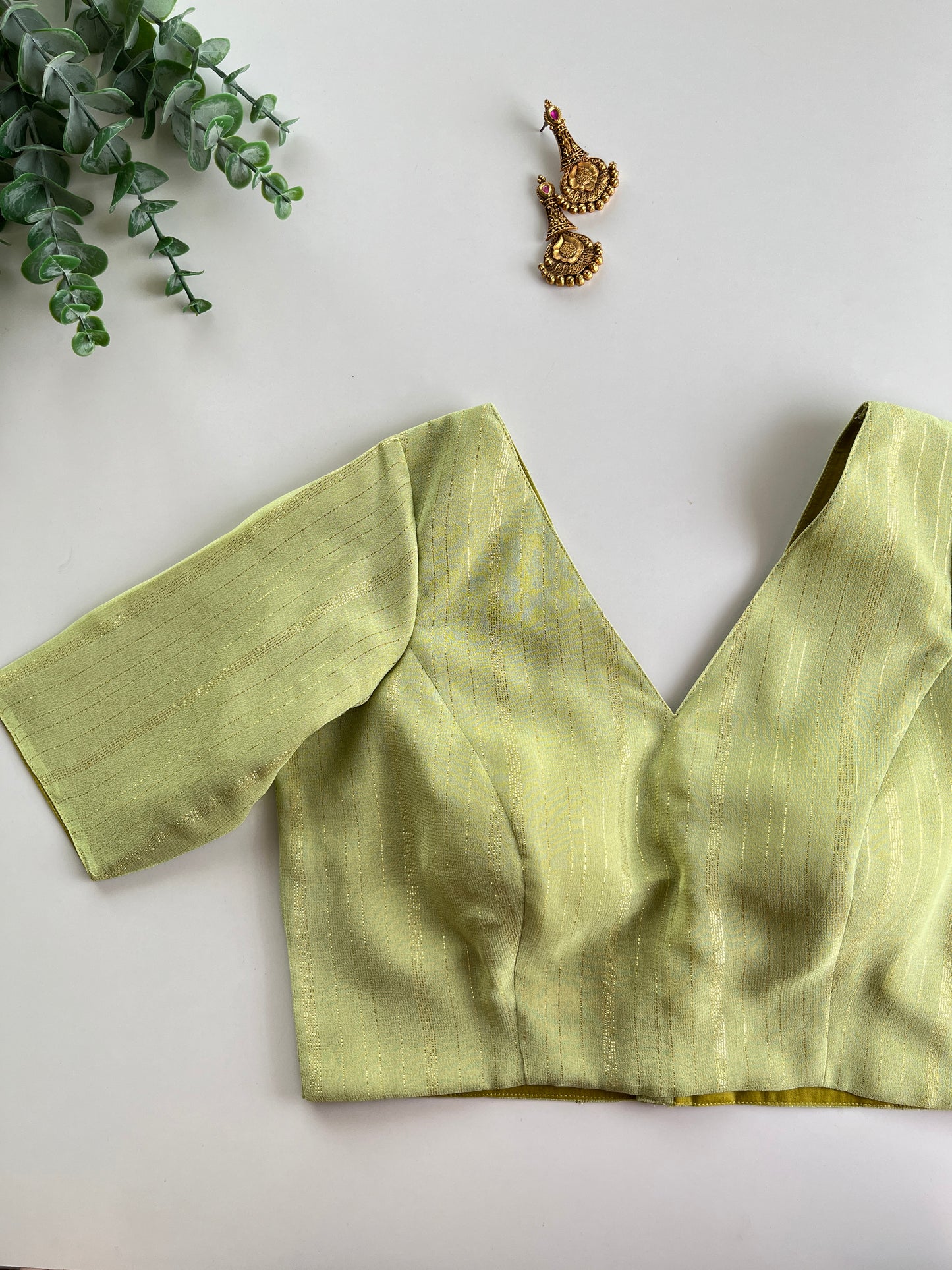 Zoya Blouse in Light Pastel Green