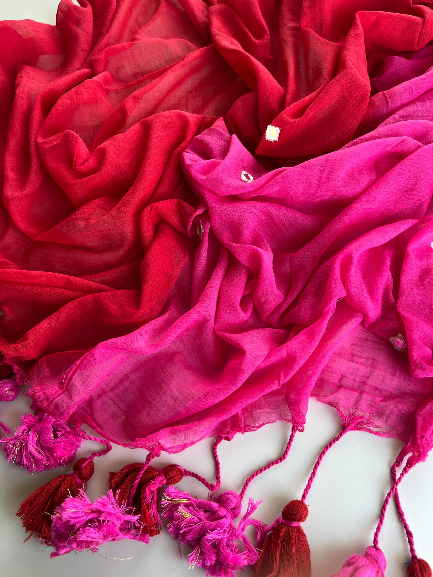 Double Shaded Red Mul cotton Saree