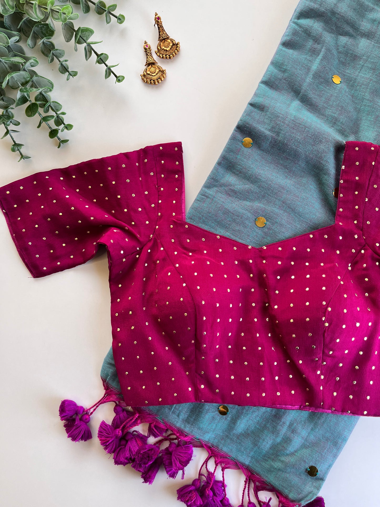 Blue Mul saree and Majenta Blouse