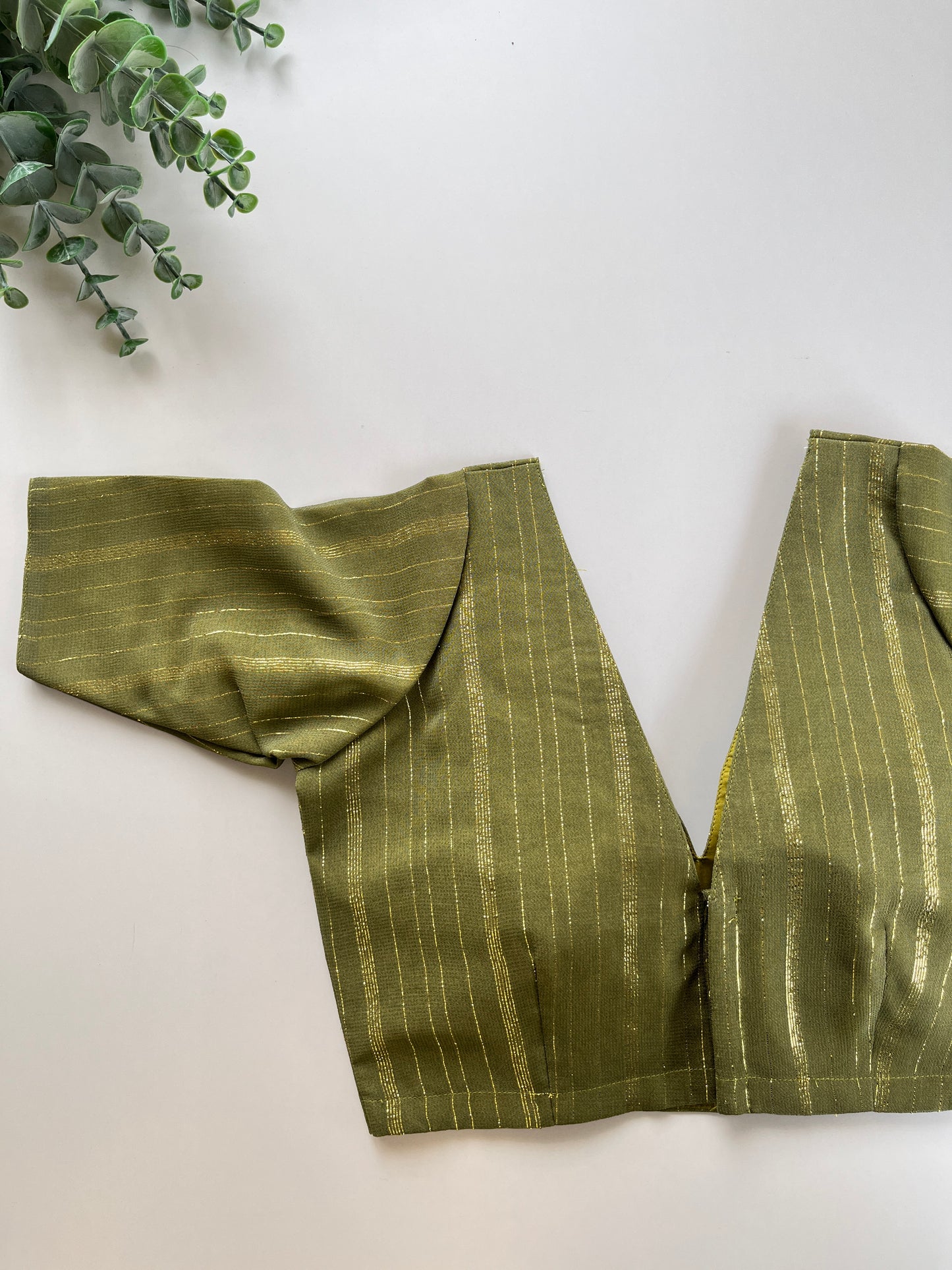 Pink Mul saree & Olive green Blouse