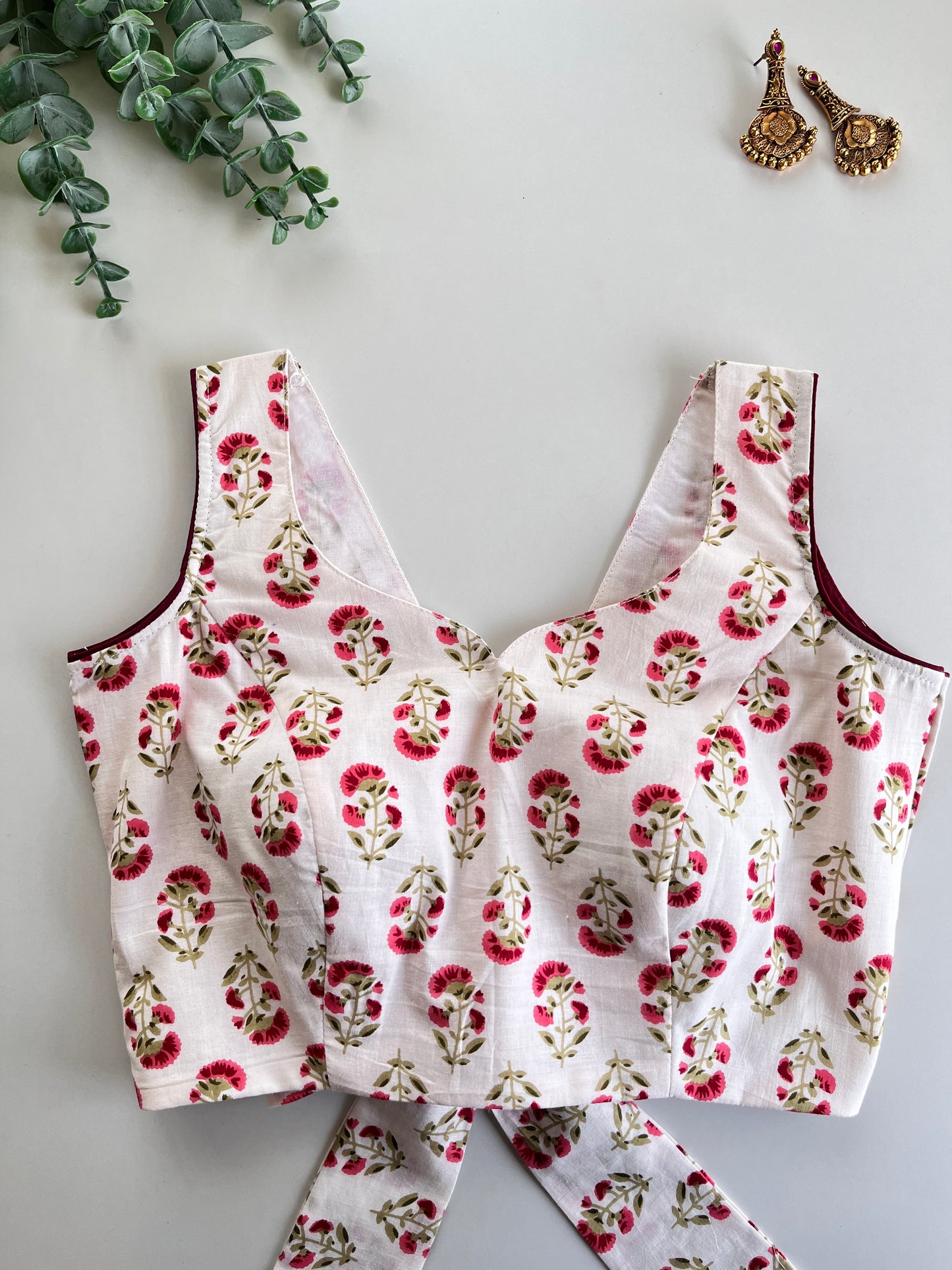 Pinteresty Floral Cotton Blouse