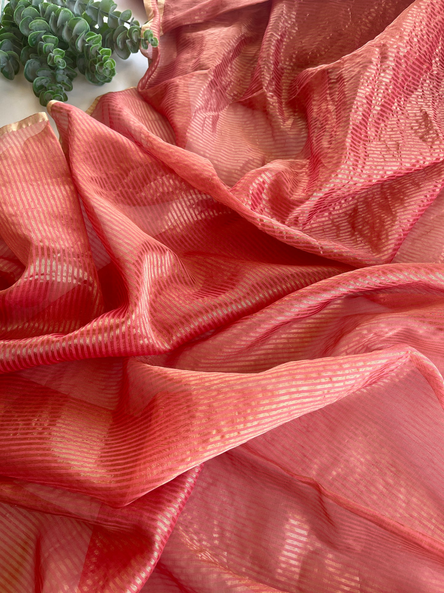 Zaiba in Onion Pink