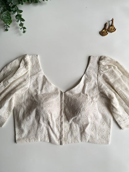 White Hakoba blouse