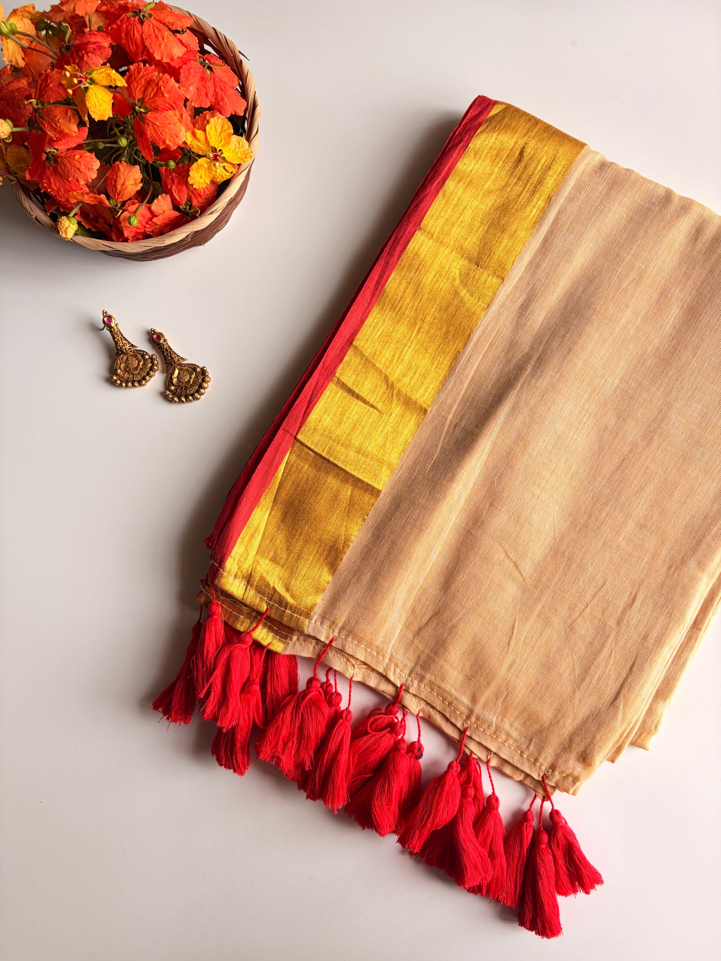 Kerala Mul Cotton Saree