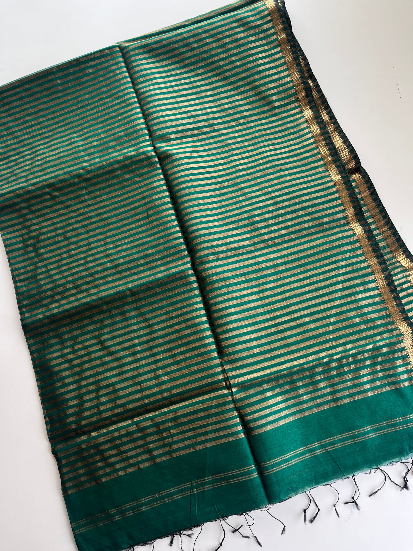 Green Stripes Maheshwari Cotton Silk Saree