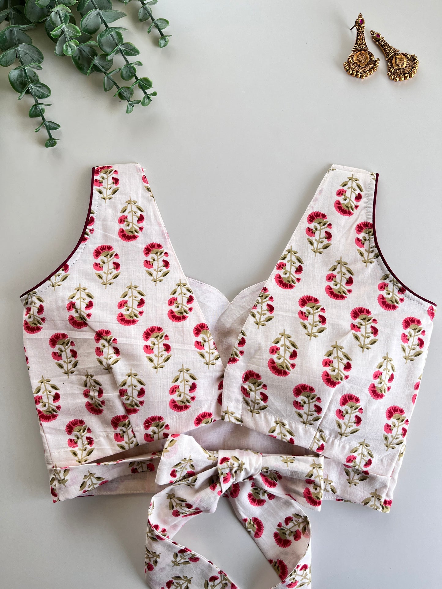 Pinteresty Floral Cotton Blouse
