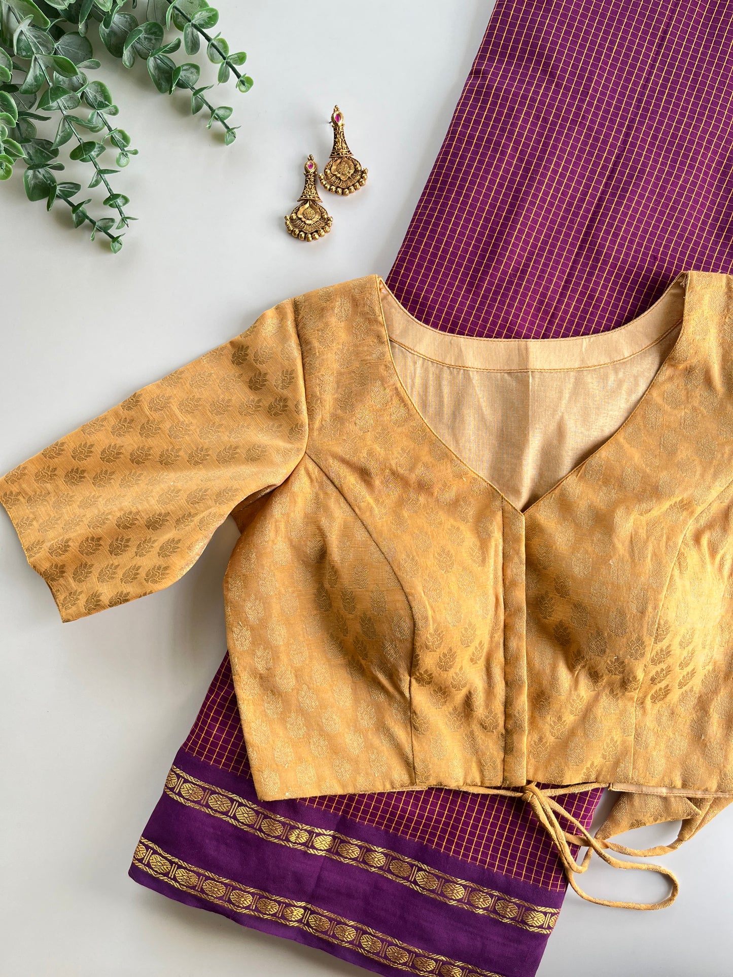 Kattam Saree & Golden Brocade Blouse