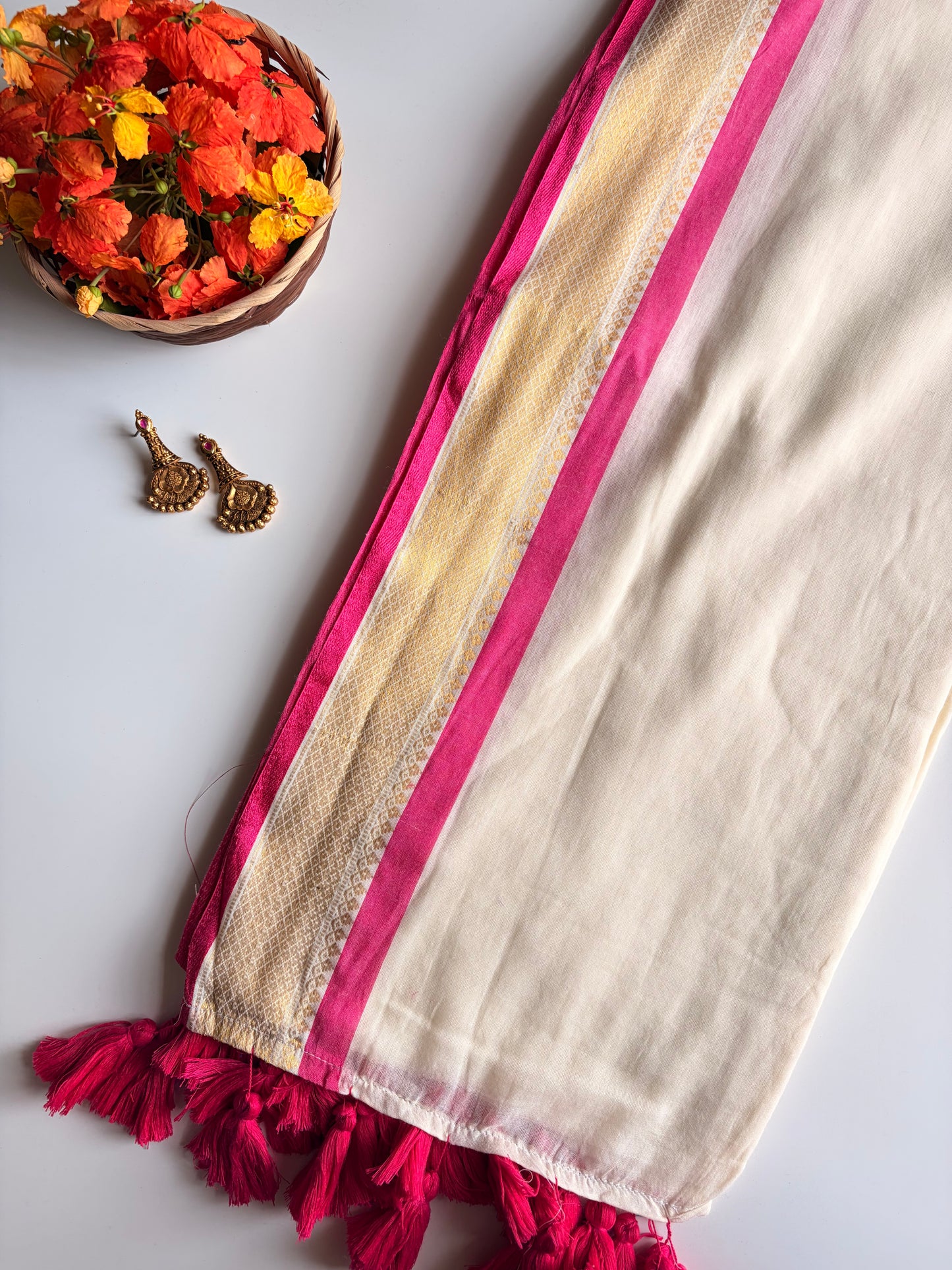 Kerala Mul Cotton Saree