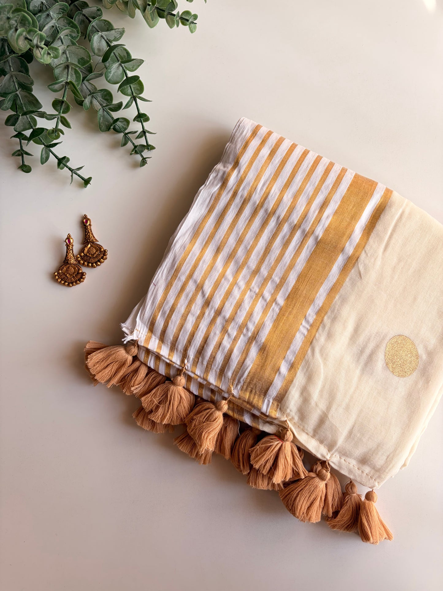 Kerala Mul Cotton Saree