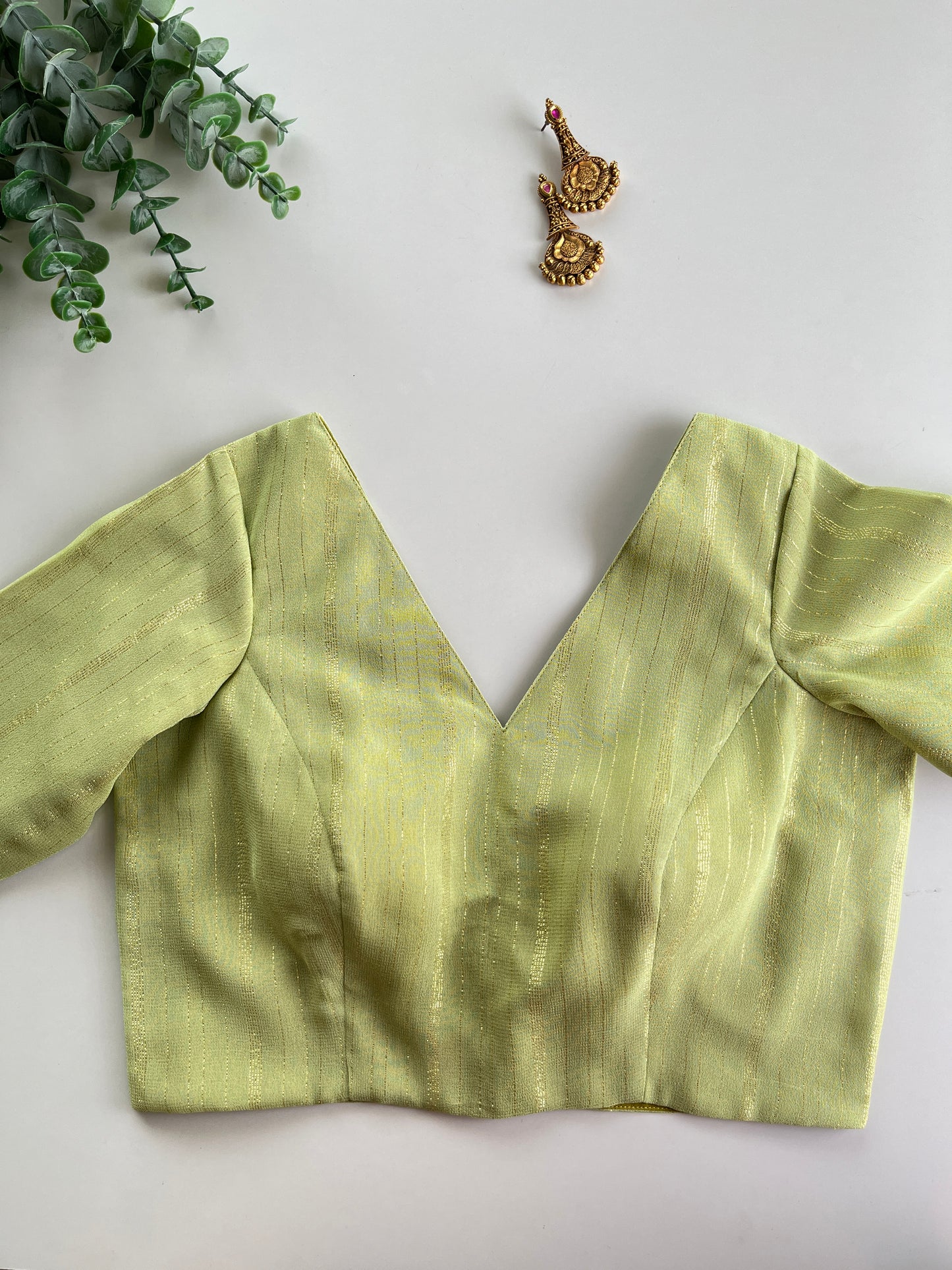 Zoya Blouse in Light Pastel Green
