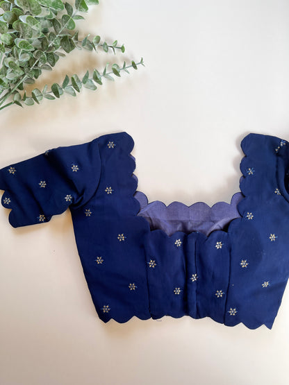 Blue Mul Cotton saree & Navy Scallop blouse