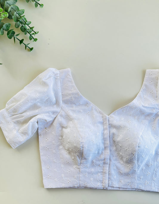 White Hakoba blouse