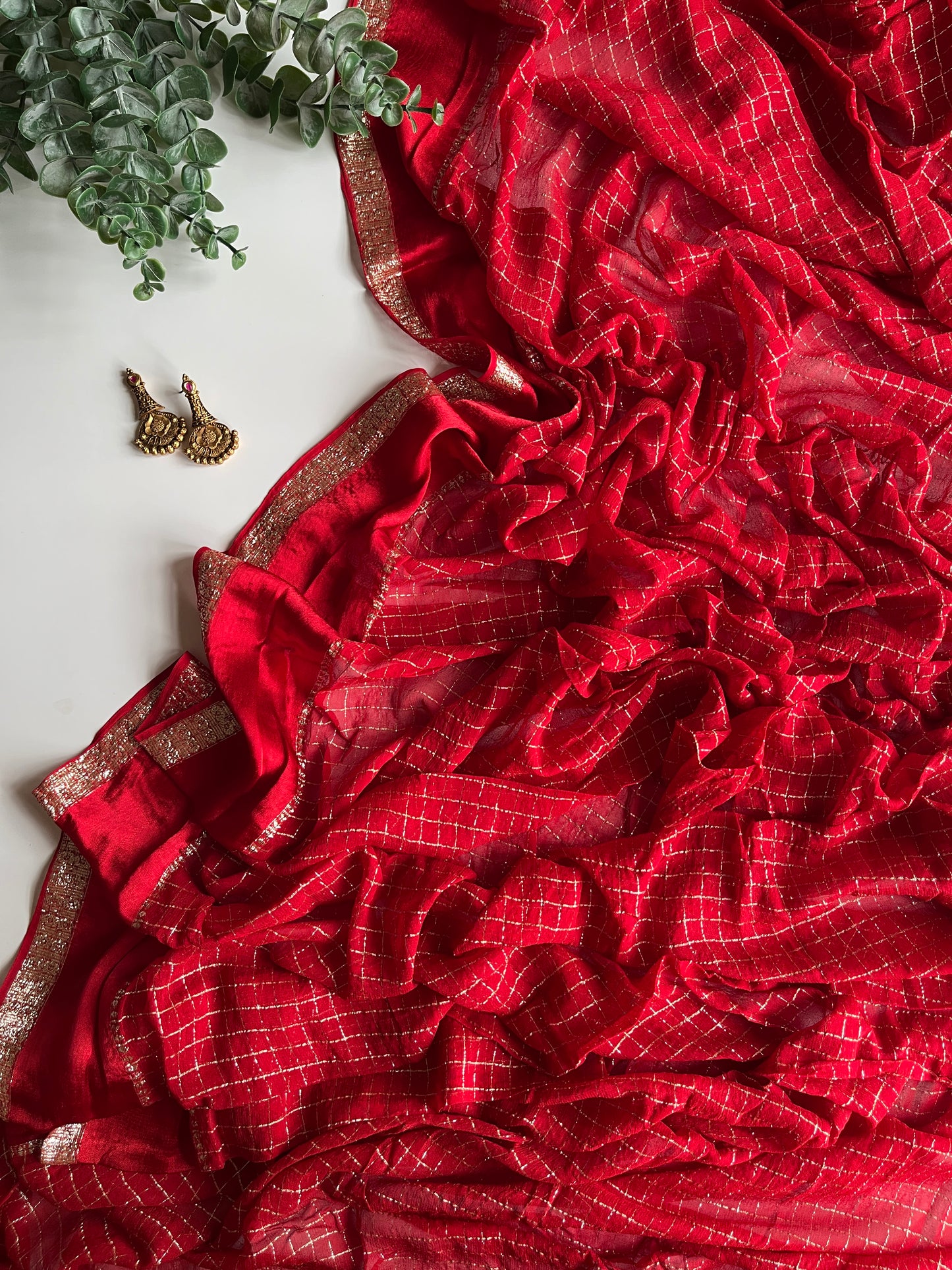 Naira in Ruby Red