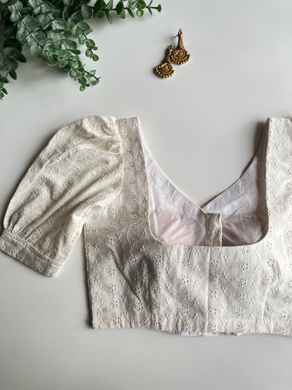 White Hakoba blouse